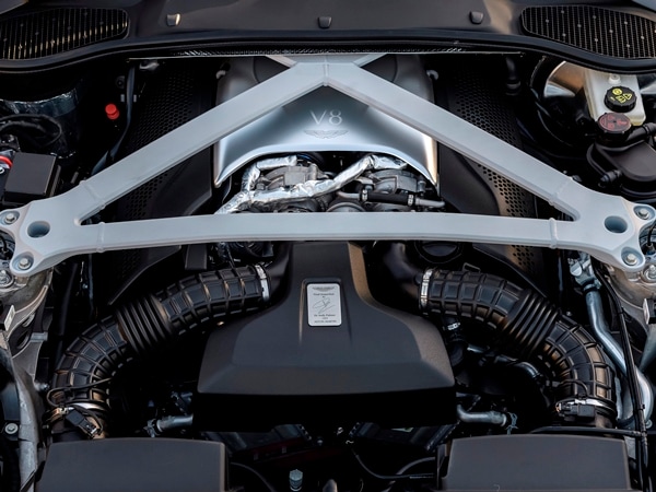 09 2018 Aston Martin Db11 V8