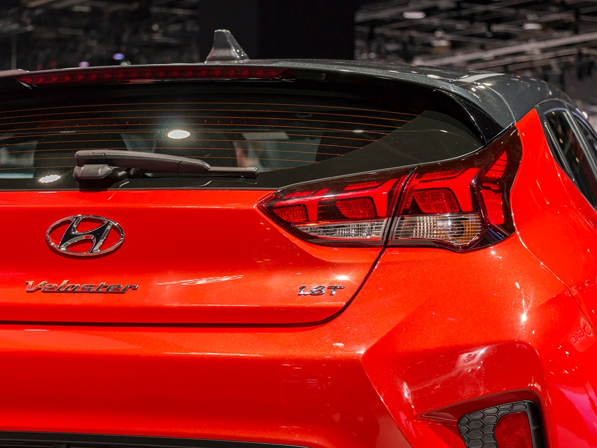 09 2019 Hyundai Veloster NAIAS KBB