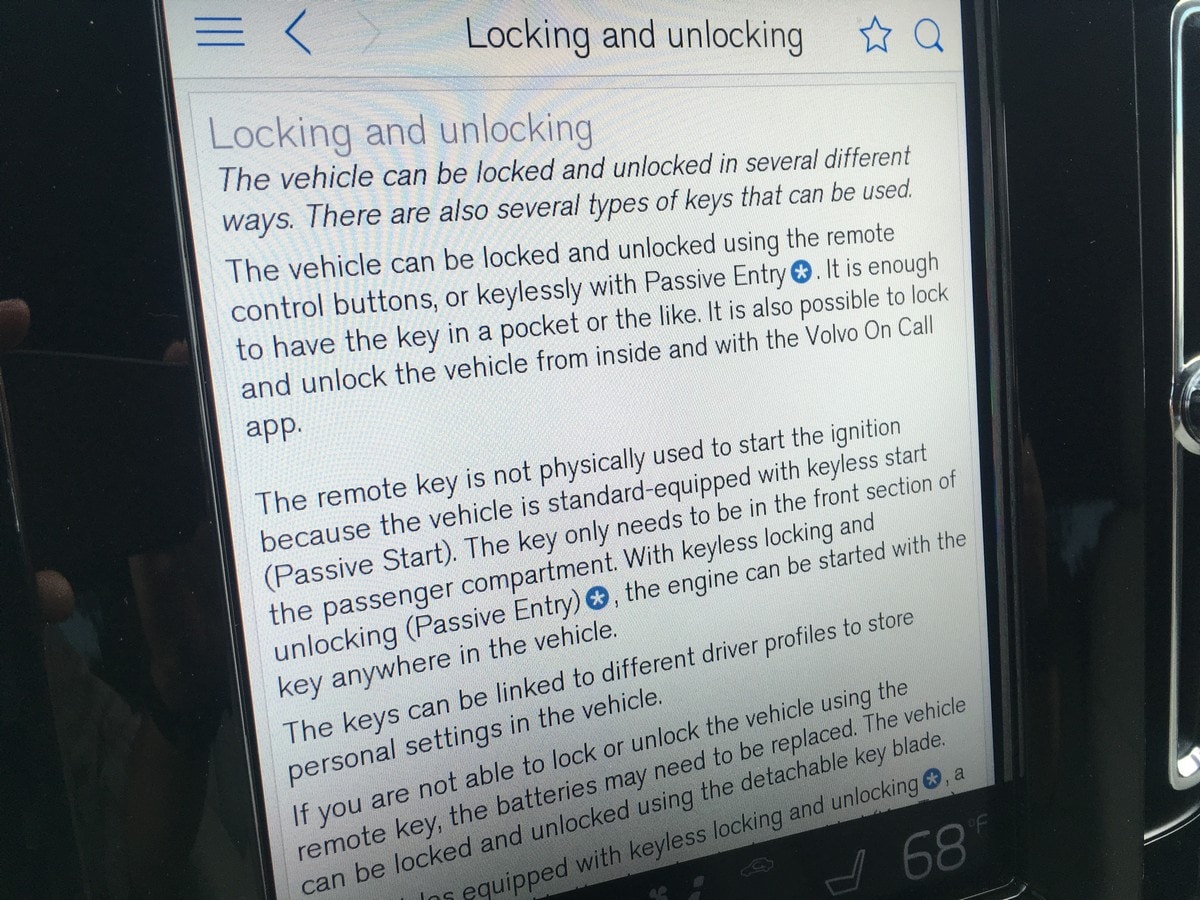 09 2019 Volvo XC40 Key