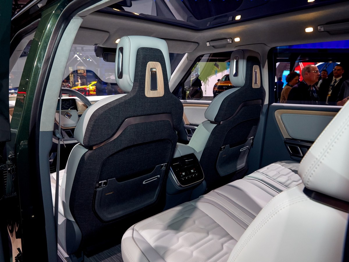 09 Rivian R1s Suv LA
