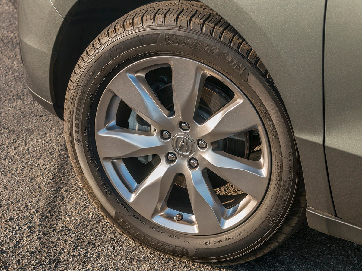 10 2016 Acura MDX Long Term Exterior