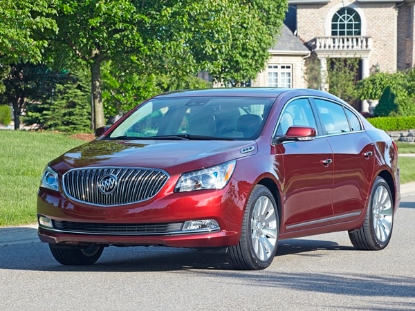 10 2016 Buick LaCrosse
