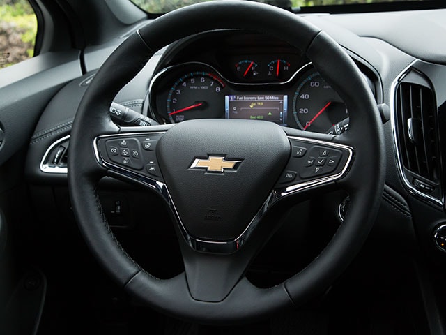 10 2016 Chevrolet Cruze Compact Sedan Comparison