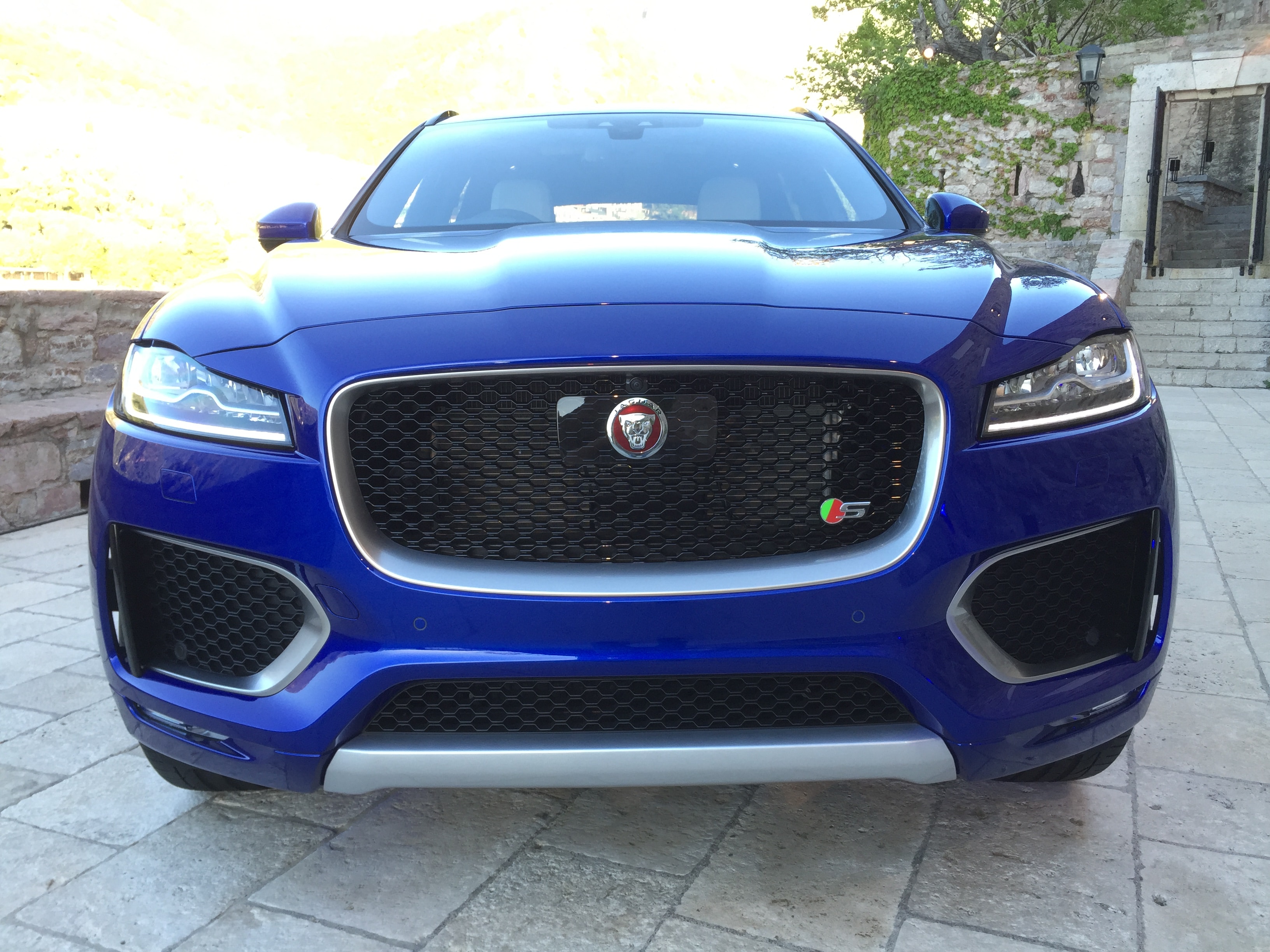 10 2017 Jaguar F Pace