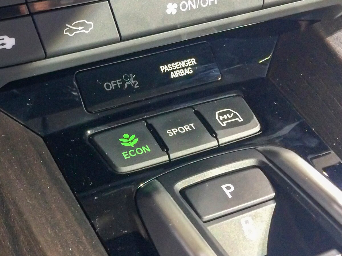 10 2018 Honda Clarity PHEV NYIAS KBB