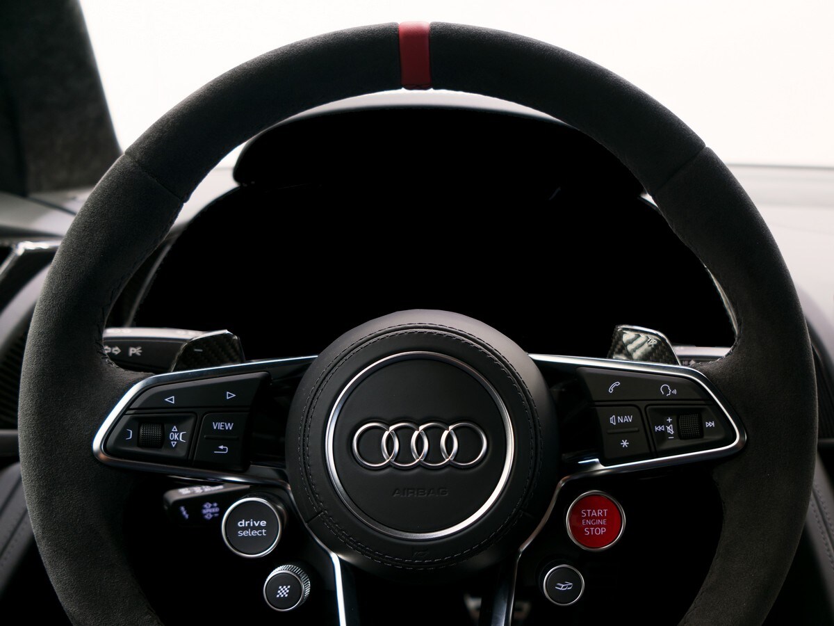 10 2018 Audi R8 V10 Competition Pkg