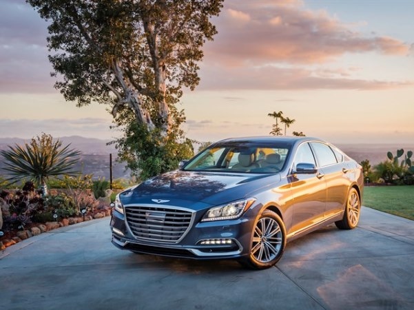 10 2018 Genesis G80