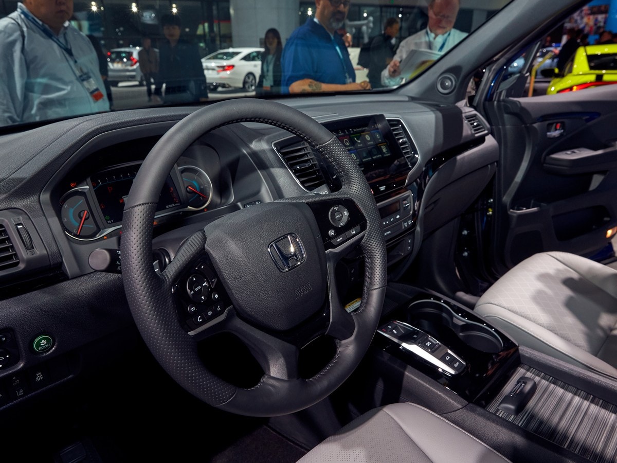 10 2019 Honda Passport LA