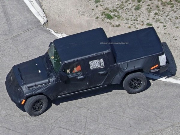 10 2019 Jeep Wrangler Pickup