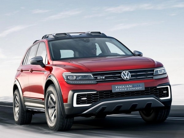 10 VW Tiguan GTE Concept Crpd