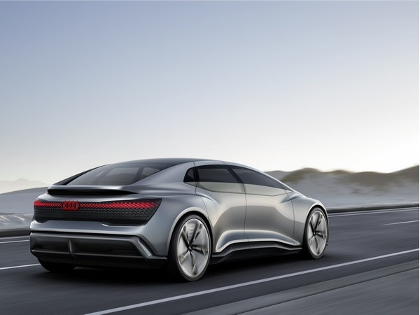 10 Audi Aicon Concept NP
