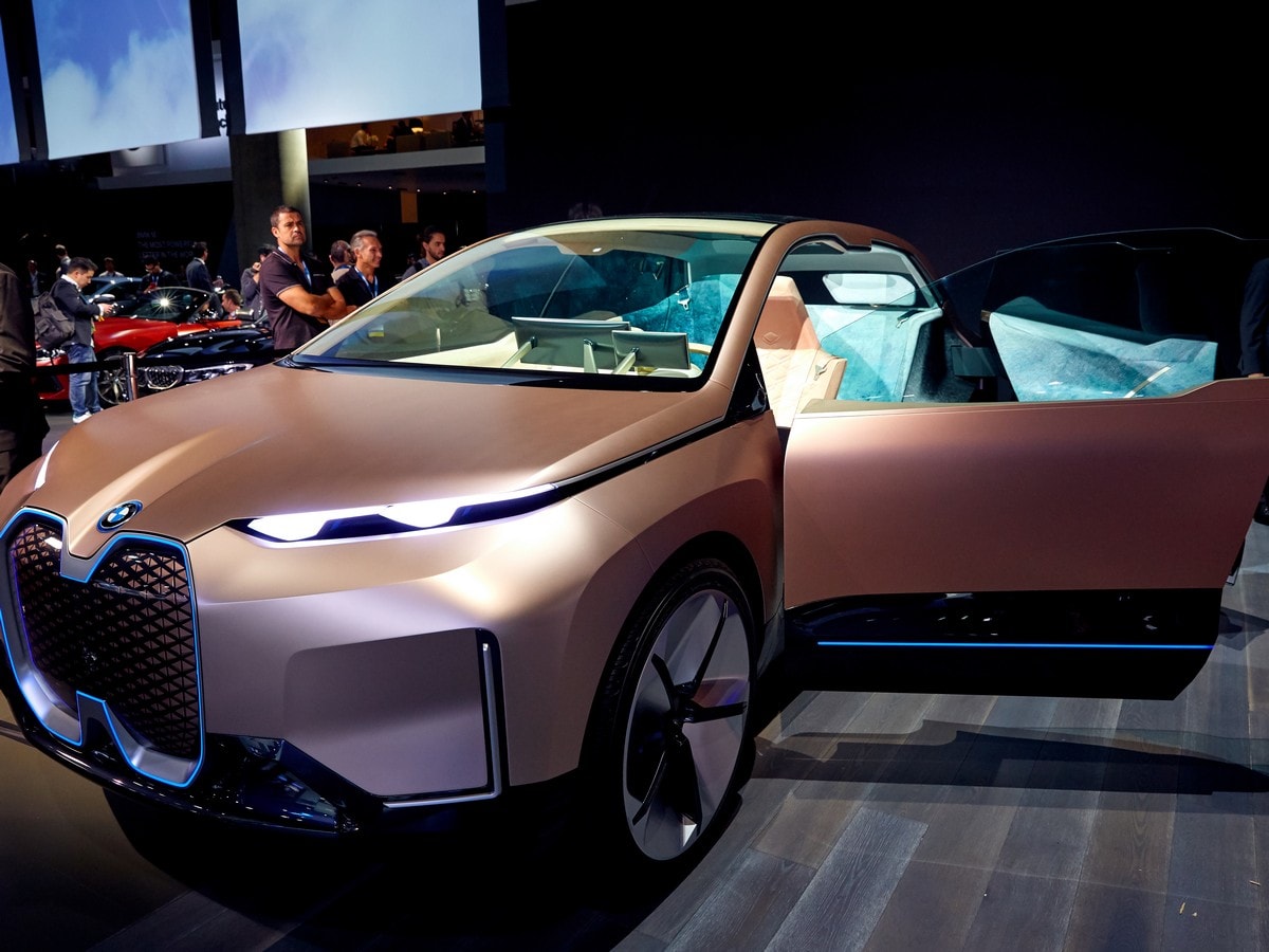 10 Bmw Vision INext LA