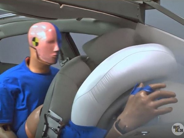 10 Iihs Rear Seatbelt Usage