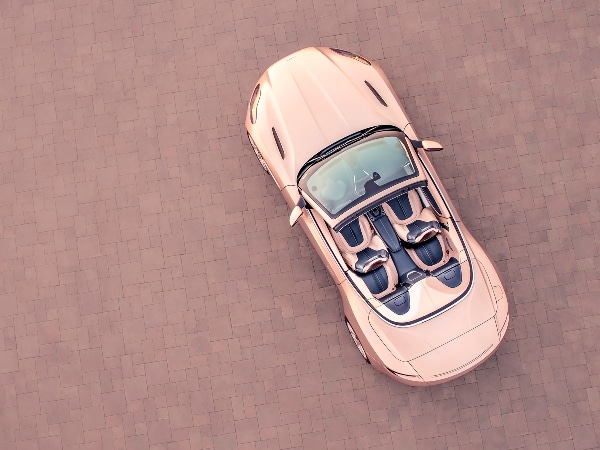 10b 2018 Aston Martin Db11 Volante Oem