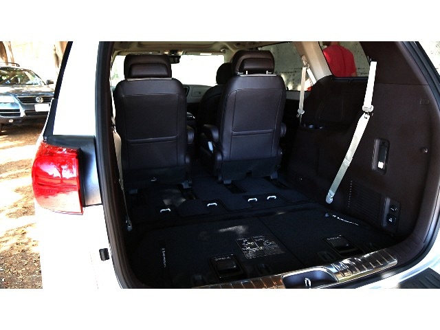 11 2016 Kia Sedona FC 640