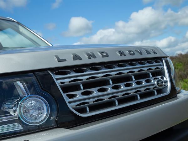 11 2016 Land Rover Lr4