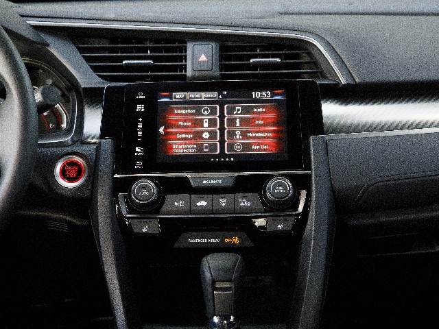 11 2017 Honda Civic Hatch Comparo
