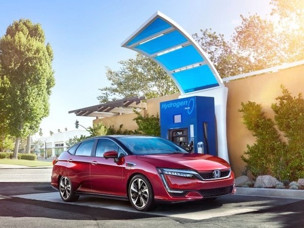 11 2017 Honda Clarity Fuel Cell