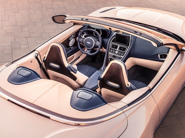 11 2018 Aston Martin Db11 Volante Oem