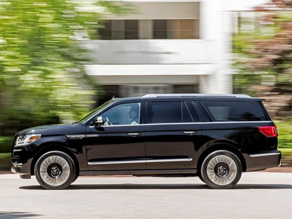 11 2018 Lincoln Navigator L Destination Pkg