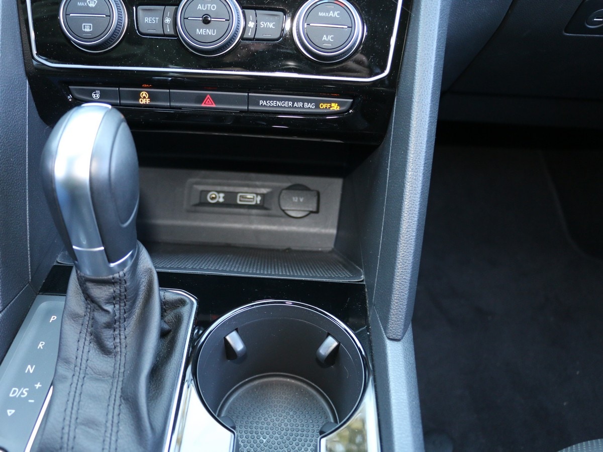 11 2018 Volkswagen Atlas Update 9 Cubbies
