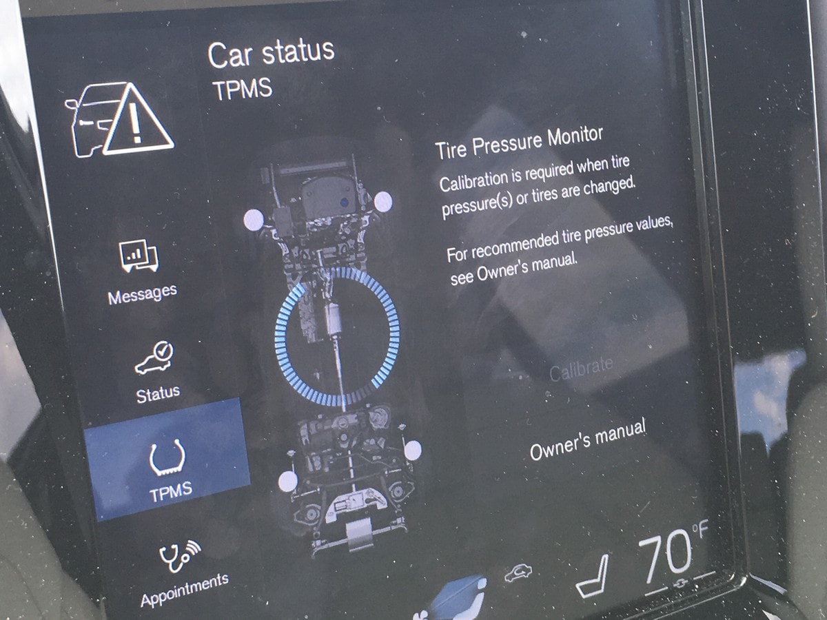 11 2019 Volvo XC40 Tire Warning
