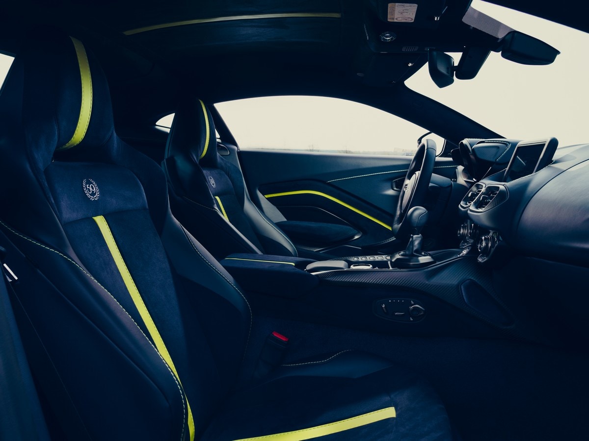 11 2019 Aston Martin Vantage Amr
