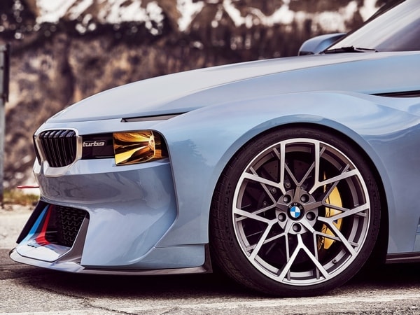 11 Bmw 2002 Hommage Concept