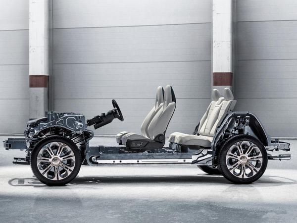 11 Lync And Co 01 Suv
