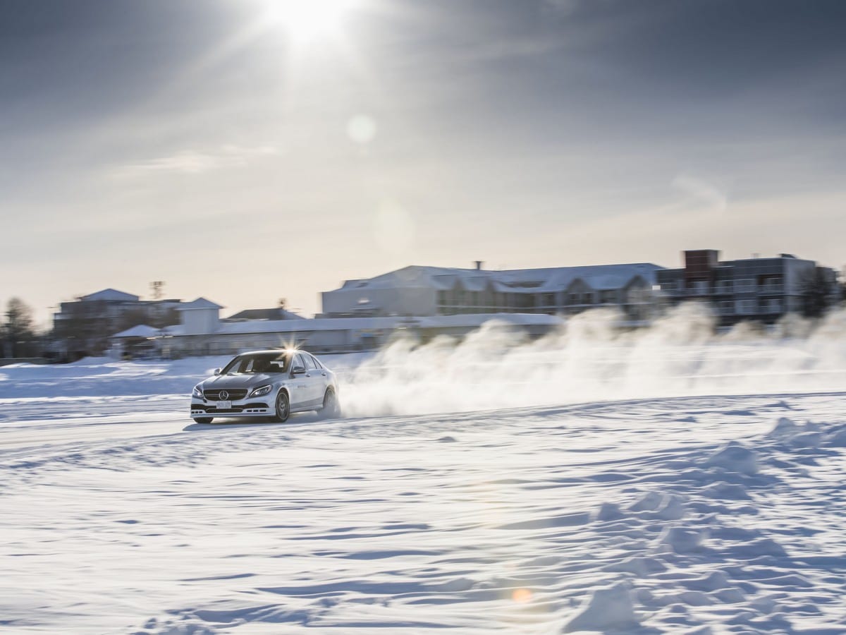 11 Mercedes Amg Winter Driving