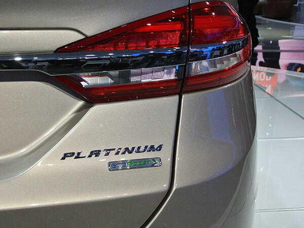 12 2017 Ford Fusion