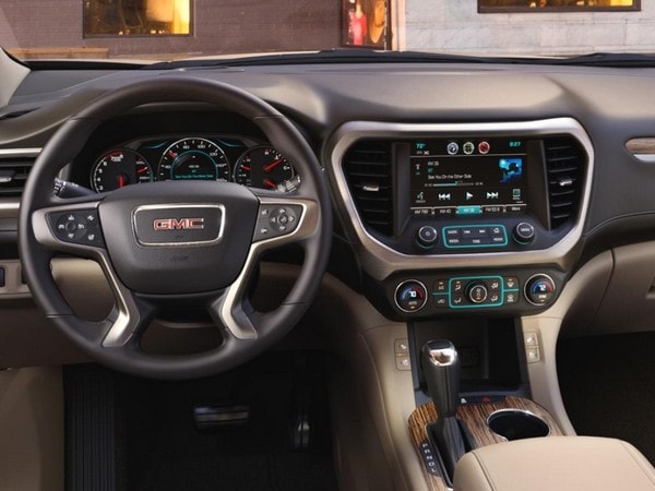12 2017 GMC Acadia Denali