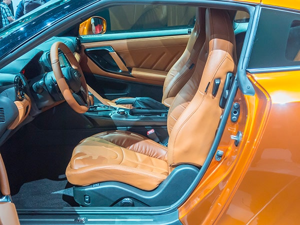 12 2017 Nissan GT R