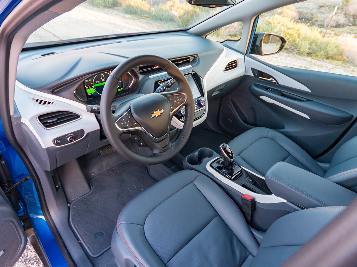 12 2017 Chevrolet Bolt KBB