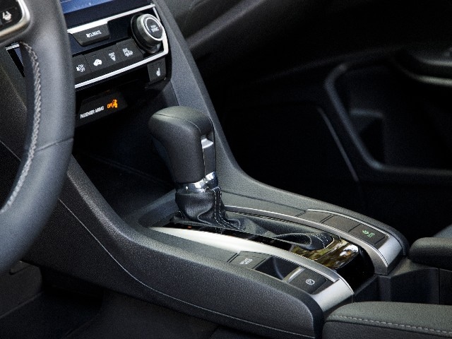 12 2017 Honda Civic Hatch Comparo