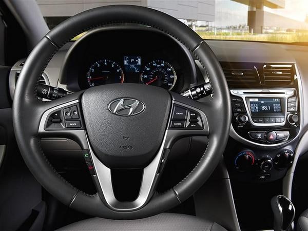 12 2017 Hyundai Accent Value Edition