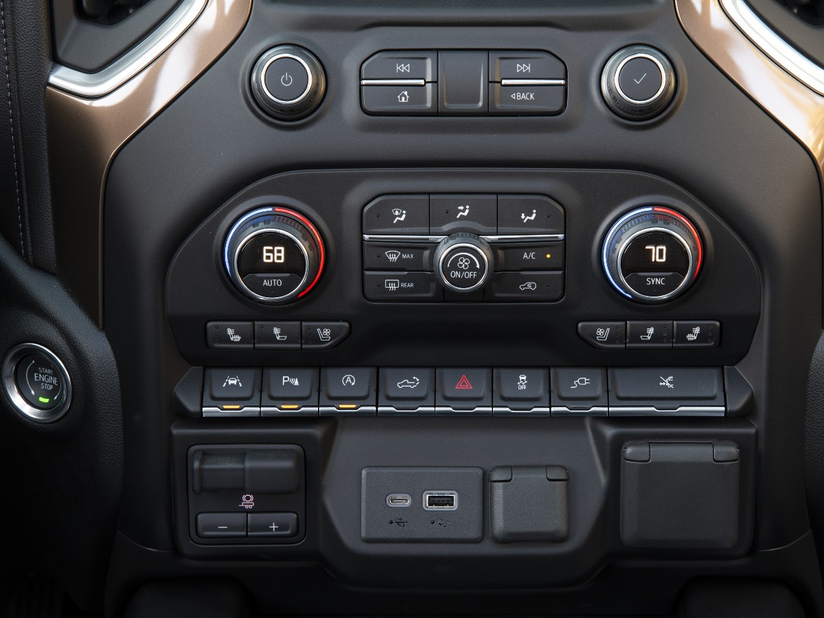 12 2019 Chevrolet Silverado High Country Kbb