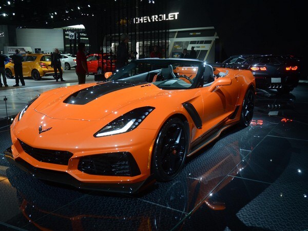 12 2019 Chevy Corvette Zr1 LA