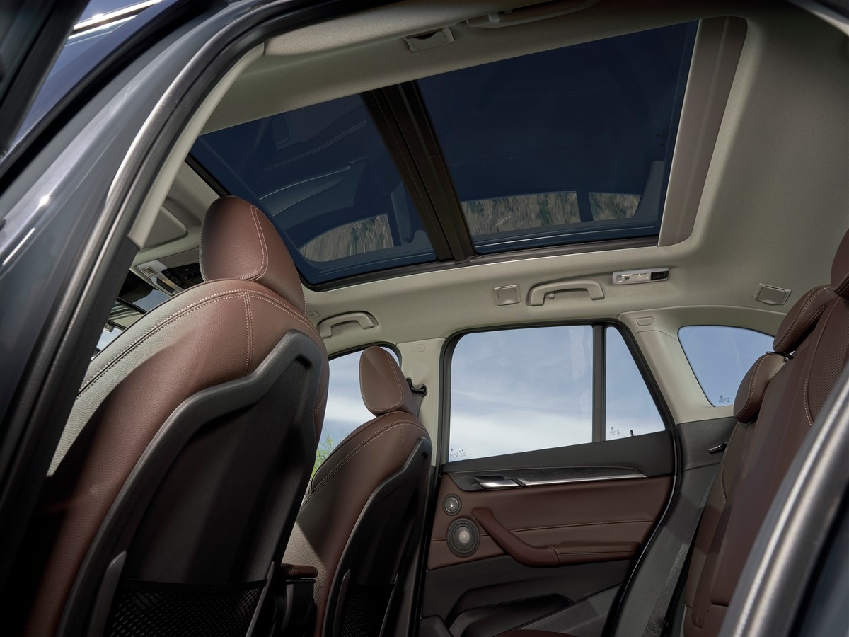 12 2020 Bmw X1 First Look Oem