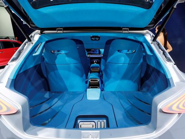 12 Hyundai Fe Fuel Cell Concept