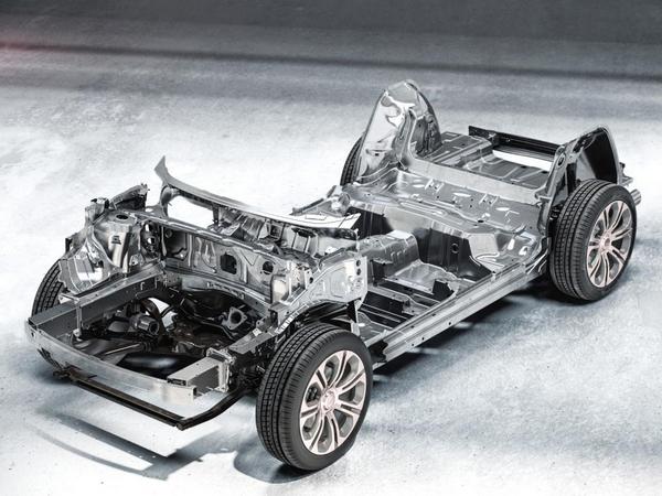 12 Lync And Co 01 Suv