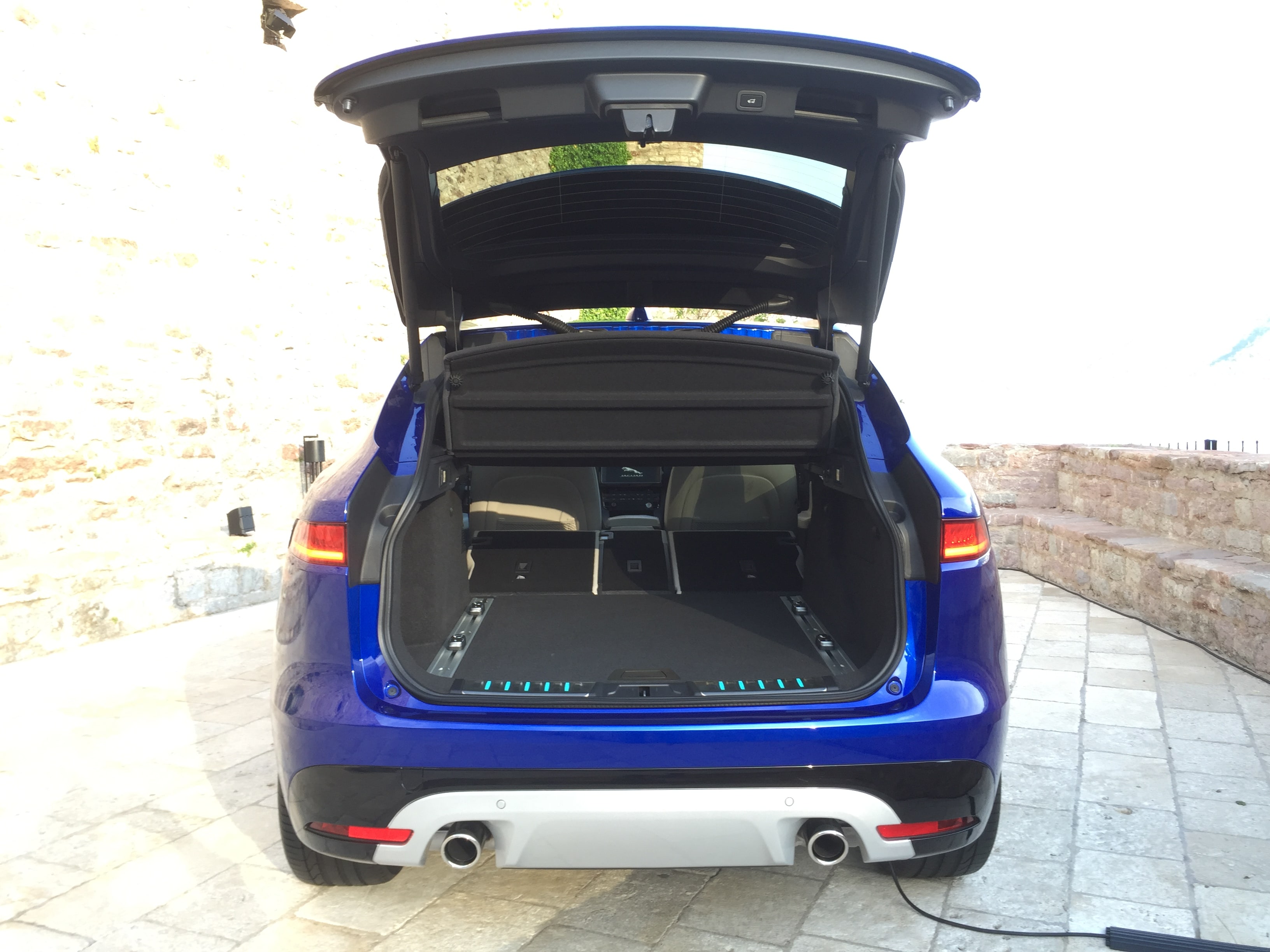 13 2017 Jaguar F Pace