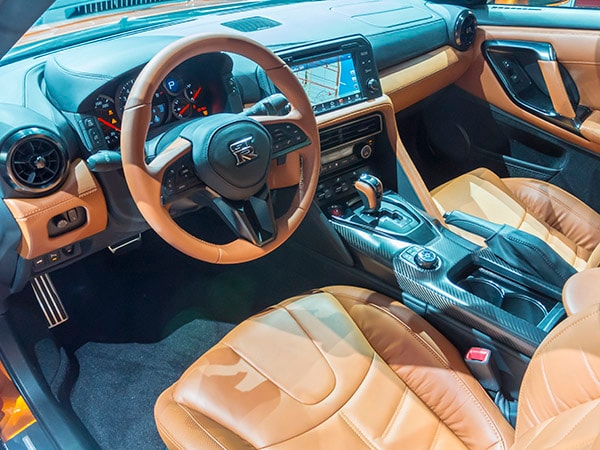 13 2017 Nissan GT R