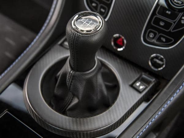 13 2017 Aston Martin V8 Vantage Gts