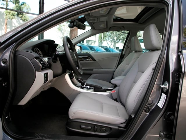 13 2017 Honda Accord Best Buy