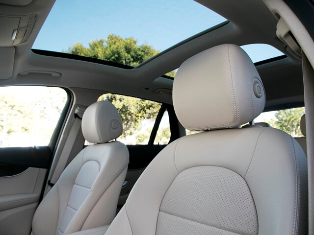 13 2017 Mercedes Benz Glc300 Best Buy