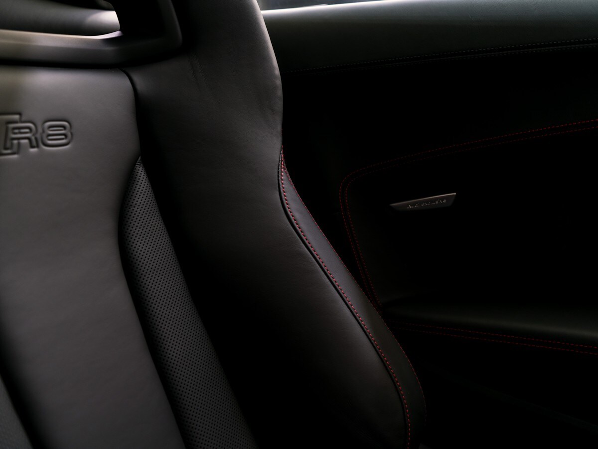 13 2018 Audi R8 V10 Competition Pkg