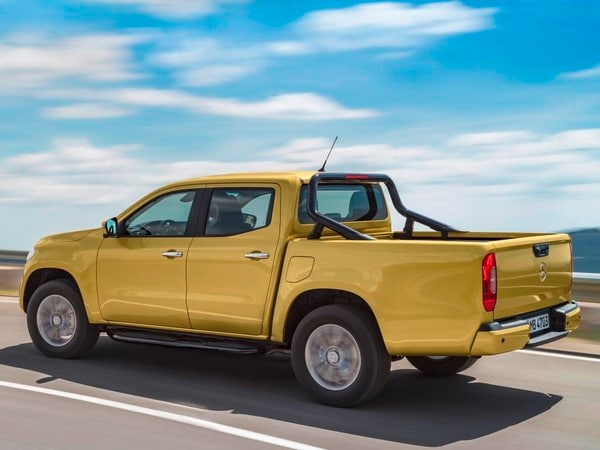 Mercedes-Benz X-Class Pickup Unveiled