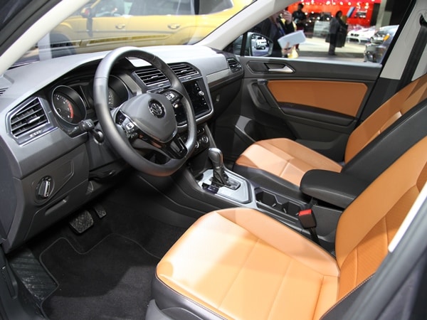13 2018 Vw Tiguan Detroit AT