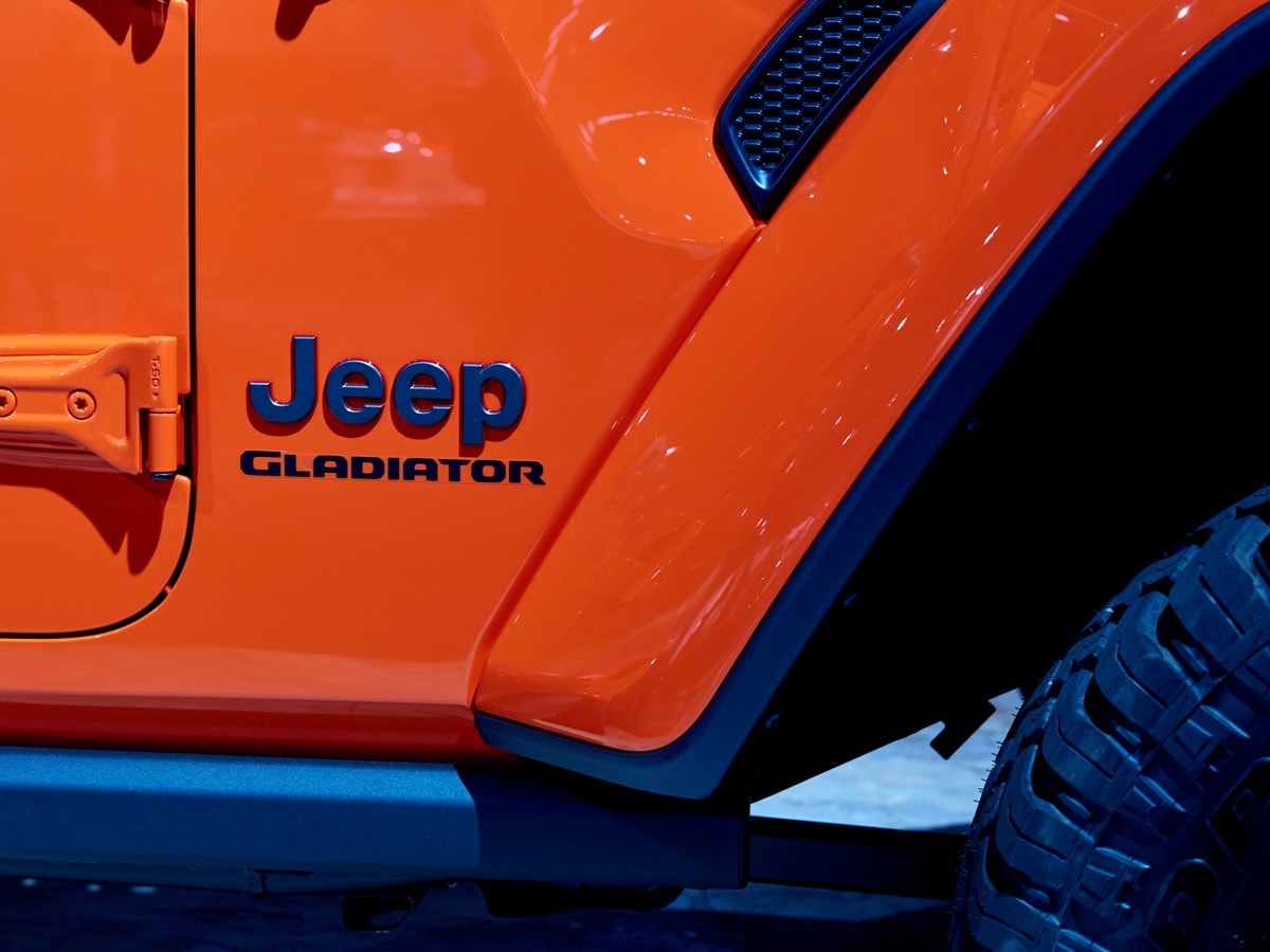 13 2020 Jeep Gladiator LA